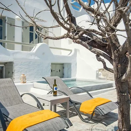 Hope With Private Jacuzzi Villa Isterni (Paros)